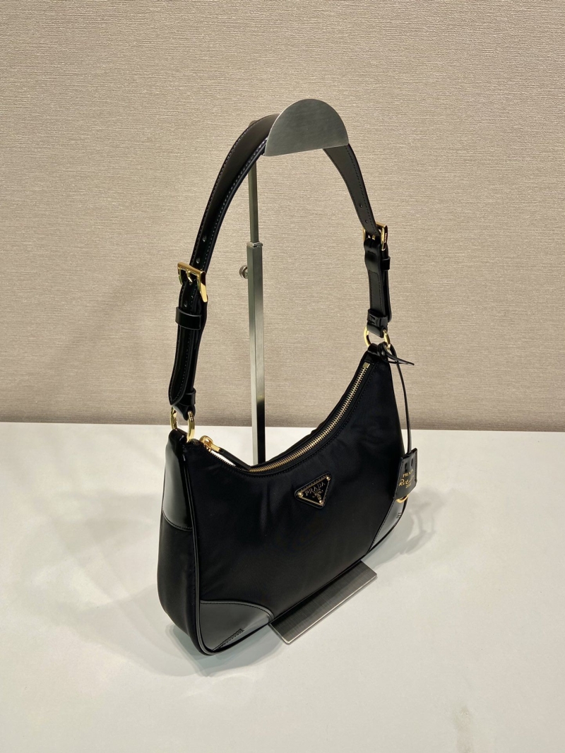 Pra*a hobo bags